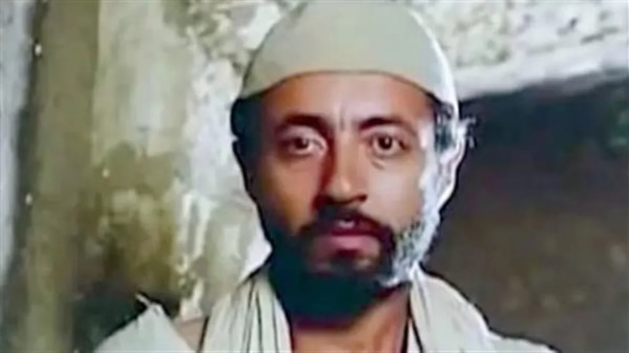 تطورات الحالة الصحية.. قلق عربي واسع بعد تعرض الفنان عبد العزيز مخيون لأزمة طارئة